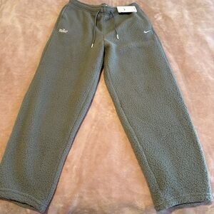 Nike Therma-Fit Faux Sherpa Pants